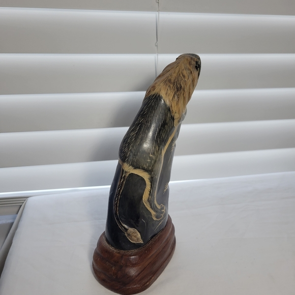 VINTAGE HAND CARVED HORN TIGER SCUTTURE MADE IN THAILAND - Picture 5 of 14